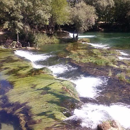 Guest House Green River Ljubuški Exteriér fotografie