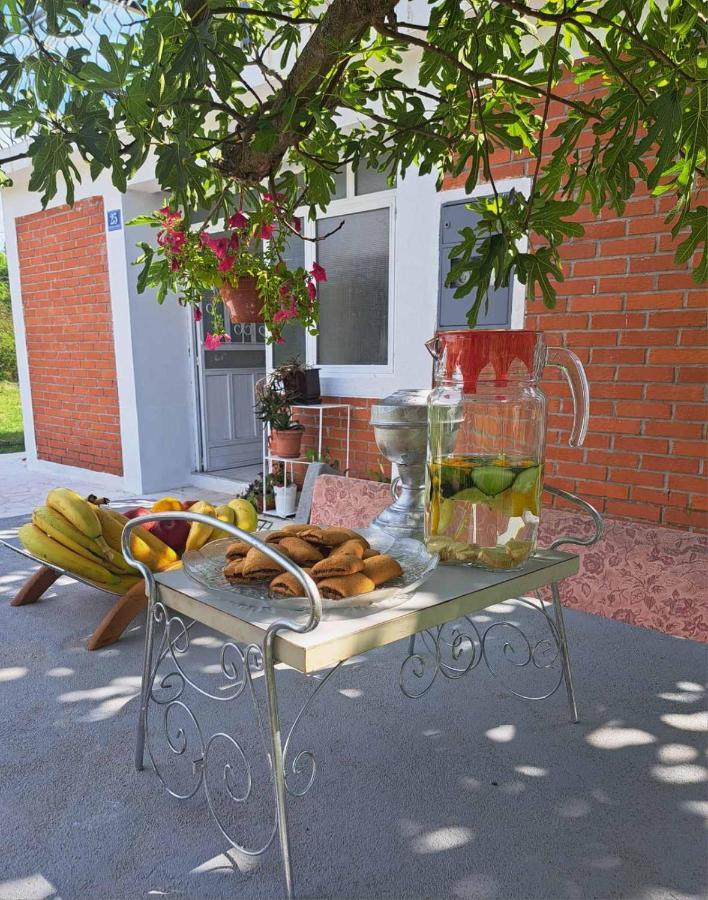 Guest House Green River Ljubuški Exteriér fotografie
